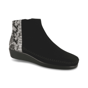 Jade Nero / Mamba